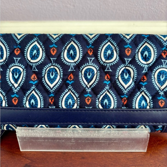 Vera Bradley Marrakesh Motifs Wallet – EUC | Magnetic Closure + Zip Pocket - Picture 2 of 7